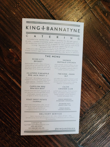 Comentarii opinii despre King + Bannatyne