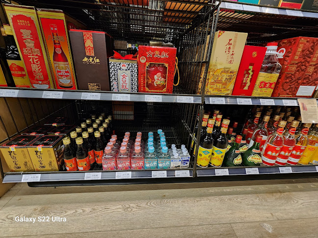 400-9100 Blundell Rd, Richmond, BC V6Y 3X9