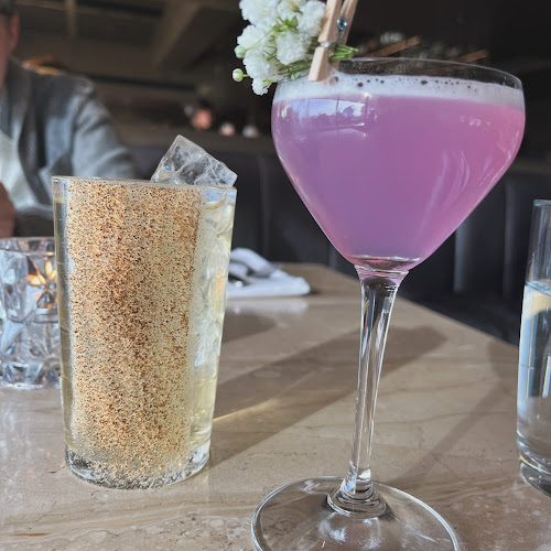 700 2 St SW #4000, Calgary, AB T2P 2W2