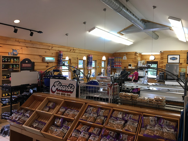 Comentarii opinii despre Kawartha Dairy Huntsville