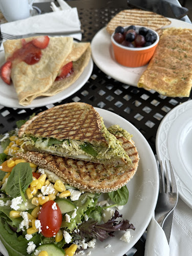 Opinii despre Cafe Cristal în Ottawa - Hospitality and gastronomy