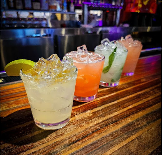 Belleville's - Victoria