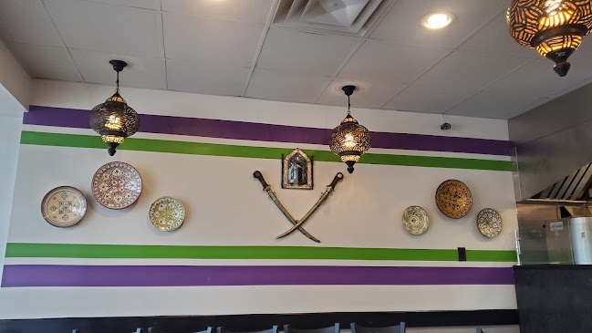 Comentarii opinii despre Palms Shawarma & Mediterranean Cafe