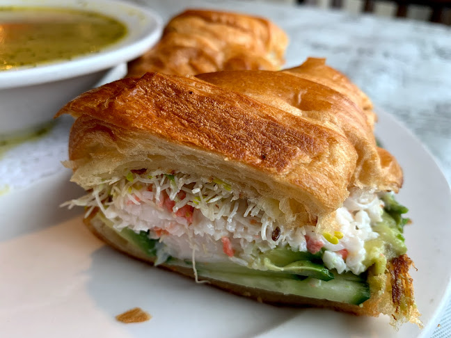 Sandbar Cafe & Art Gallery - Hospitality and gastronomy