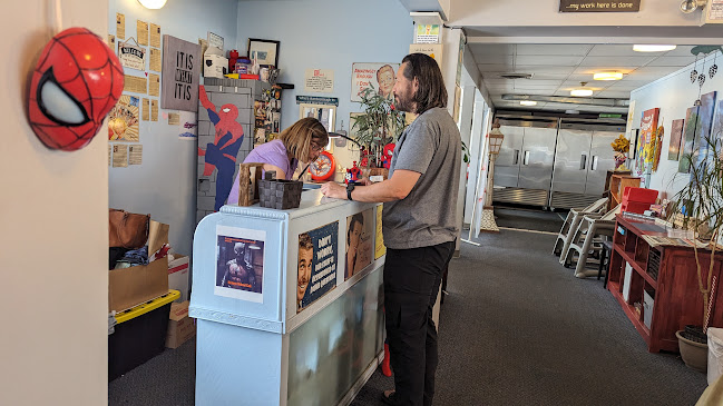 Opinii despre Kirstens Hideout Café în Kamloops - Hospitality and gastronomy