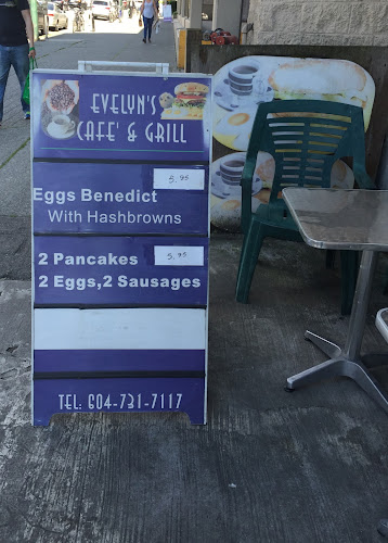 Comentarii opinii despre Evelyn's Cafe & Bistro