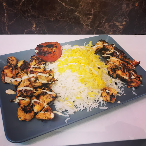 Opinii despre MitBit Burger Restaurant în Vancouver - Hospitality and gastronomy