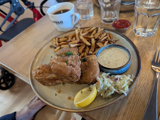 Opinii despre Blue Star Diner în Calgary - Hospitality and gastronomy