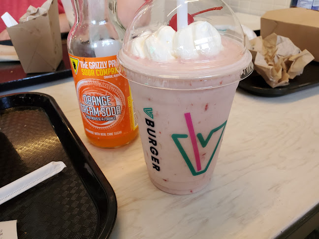 V Burger - 17 Ave - Ice Cream and Burger - Hospitality and gastronomy