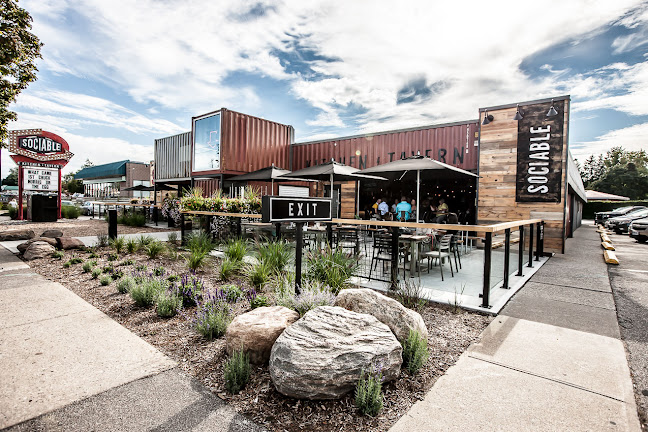 45 King George Rd, Brantford, ON N3R 5K2