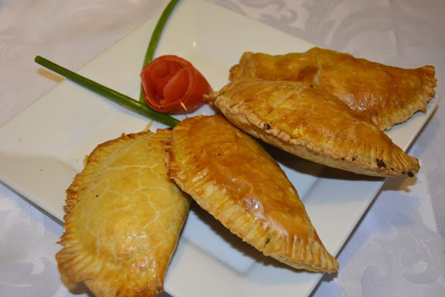 Dolly's Jerk Joint - Hospitality and gastronomy