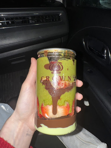 Crown Pastries - Mississauga