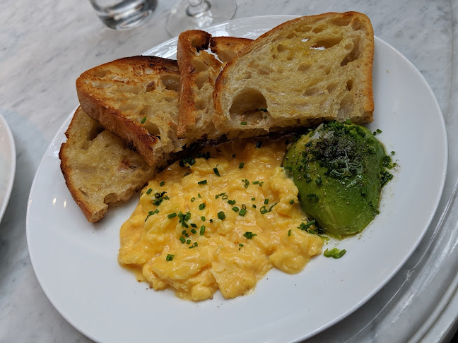 RH Courtyard Restaurant at RH Toronto - Toronto