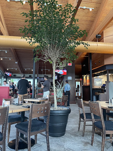 Hooded Merganser Restaurant - Penticton