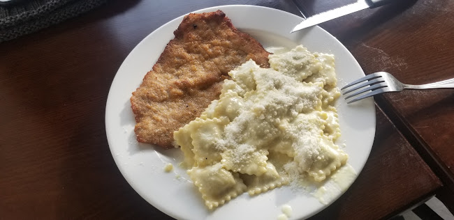 5990 16th Ave, Markham, ON L6E 1A2