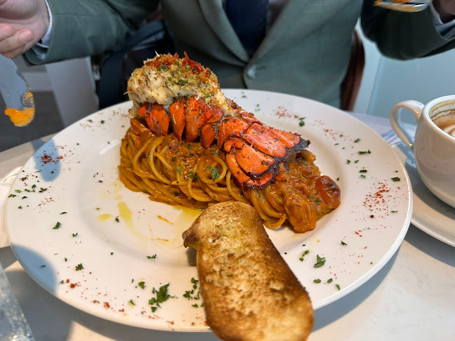 Espresso 21 Cafe Restaurant - Hospitality and gastronomy