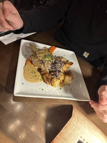 420 King St #7, Spruce Grove, AB T7X 2C6