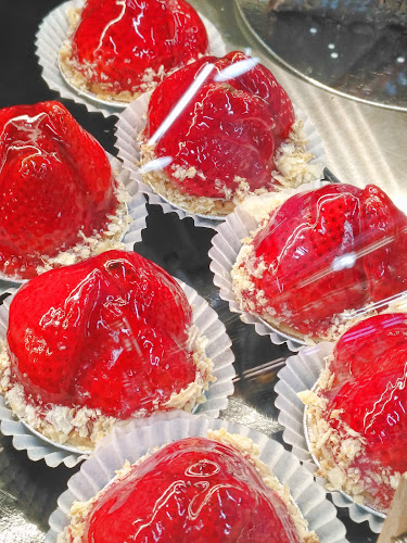 Comentarii opinii despre Sweet Paradise Bakery & Delicatessen