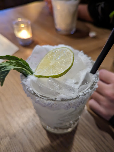 1 Adelaide St E, Toronto, ON M5C 2V9