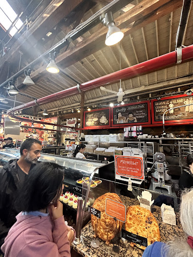 1689 Johnston St, Vancouver, BC V6H 3S2