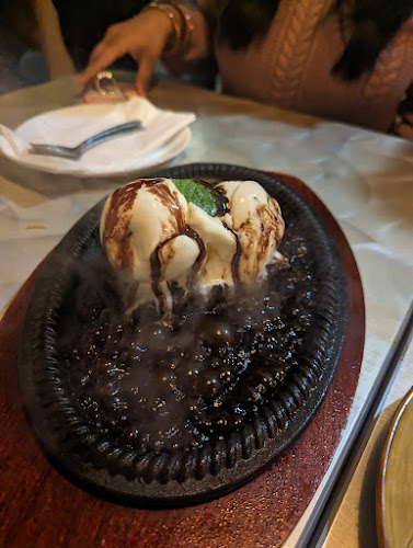 Opinii despre Bandra Cafe în Surrey - Hospitality and gastronomy