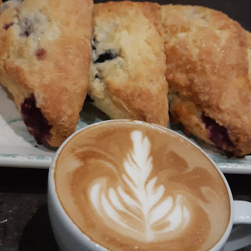 86 John St, Napanee, ON K7R 1H6