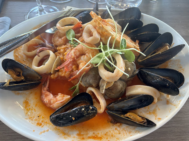 Comentarii opinii despre Perla Oyster Bar & Grill