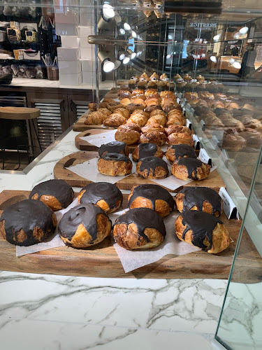 Opinii despre Ayco în Edmonton - Hospitality and gastronomy