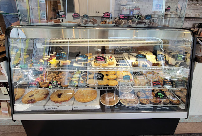 HomeQuarter Coffeehouse & Bakery - Saskatoon