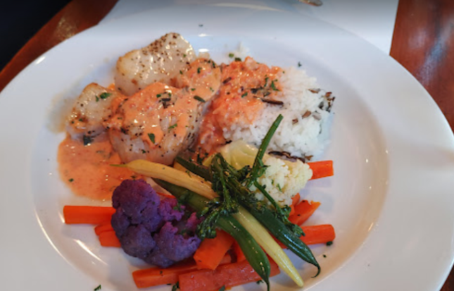 212 5 St S, Lethbridge, AB T1J 2B3