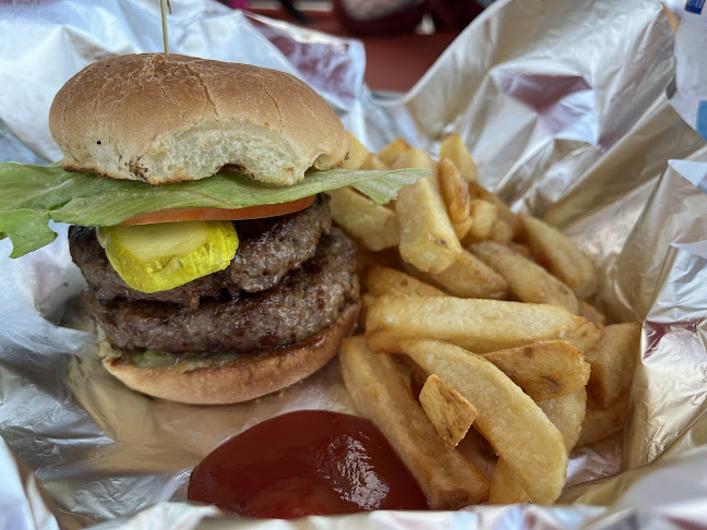 Mama's Boys Burgers - Scarborough