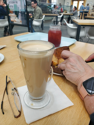 Opinii despre Glasshouse Kitchen|Bar în St. Albert - Hospitality and gastronomy