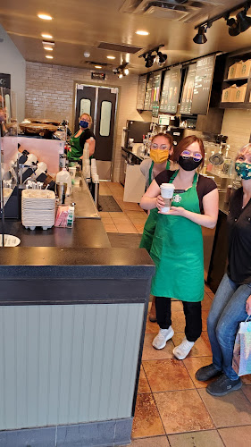 Opinii despre Starbucks în Saskatoon - Hospitality and gastronomy