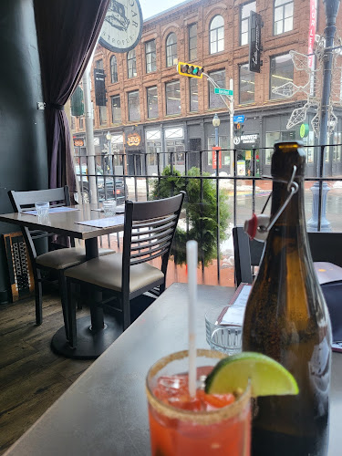 Comentarii opinii despre Tide & Boar Gastropub