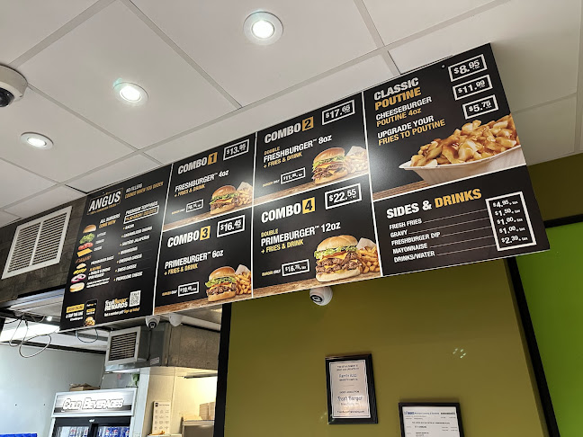 Opinii despre Fresh Burger Yonge st în North York - Hospitality and gastronomy