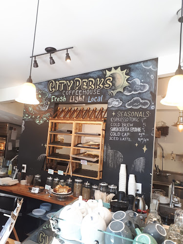 801 7 Ave N, Saskatoon, SK S7K 2V5