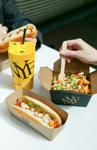 Opinii despre New York Fries Stone Road Mall în Guelph - Hospitality and gastronomy