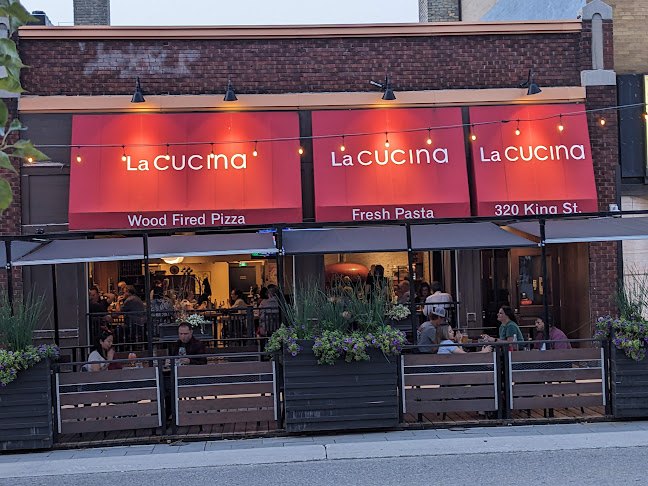 La Cucina Pizzeria Kitchener - Hospitality and gastronomy
