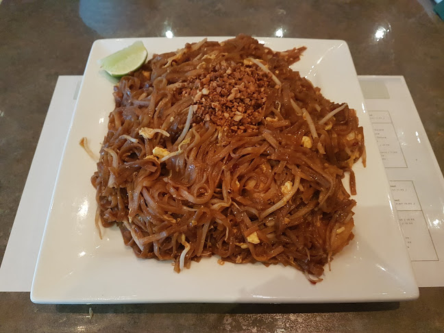 Opinii despre Thai Bamboo Restaurant în Barrie - Hospitality and gastronomy