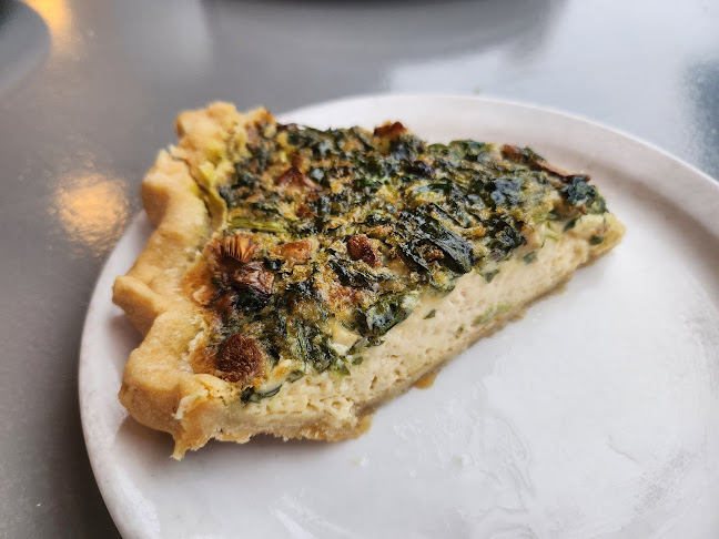 Aphrodite's Organic Pie Shop - Hospitality and gastronomy