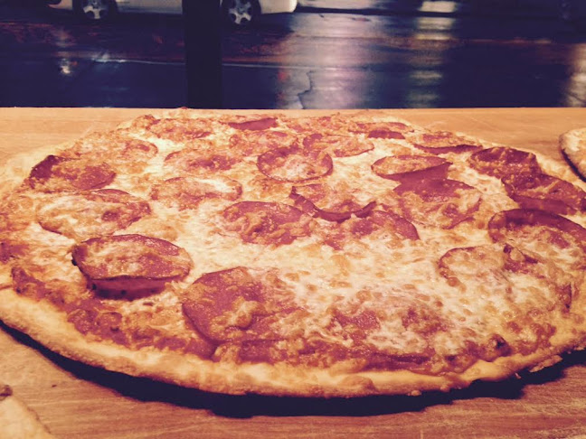 848 Powell St, Vancouver, BC V6A 1H8