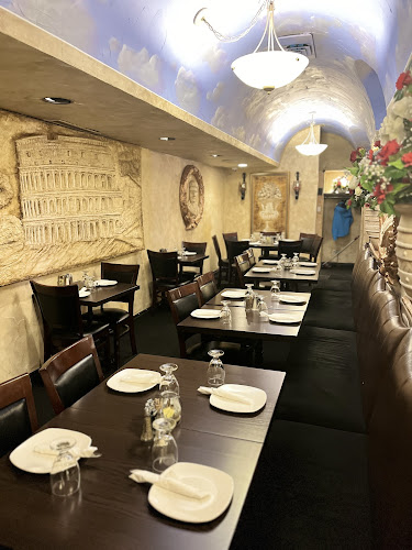 Opinii despre Colosseo Ristorante Italiano în Winnipeg - Hospitality and gastronomy