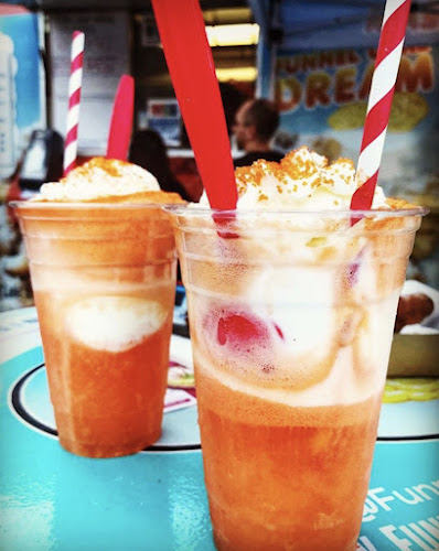 Comentarii opinii despre Funnel cake dream