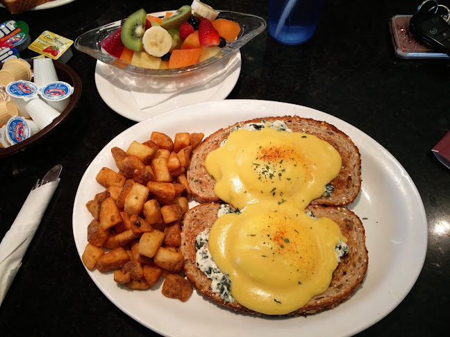 Angel's Family Restaurant - Hospitality and gastronomy