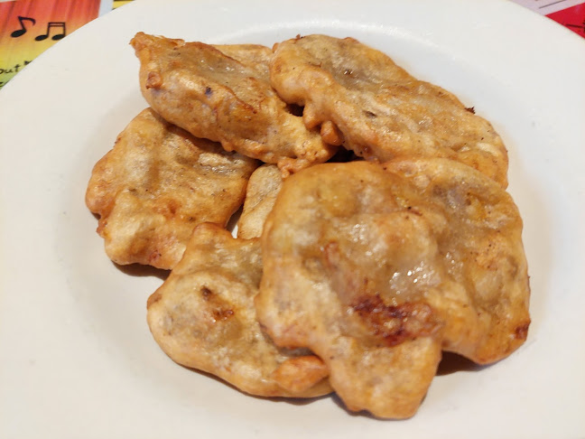 1004 Kingston Rd, Toronto, ON M4E 1T2