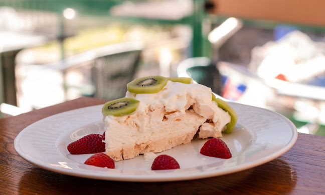 Hemingway's Restaurant and Bar - Toronto