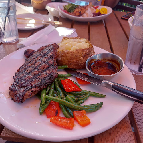 10 Colossus Dr, Woodbridge, ON L4L 9J5