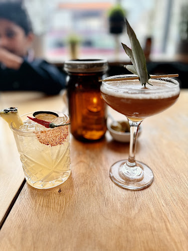 B'Spoke Kitchen + Market - Hospitality and gastronomy