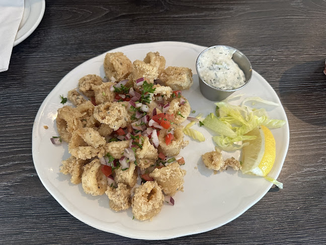 Adrian's At The Airport - Langley