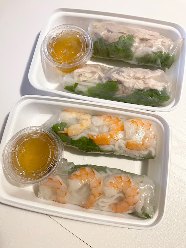 Chi's Spring Rolls